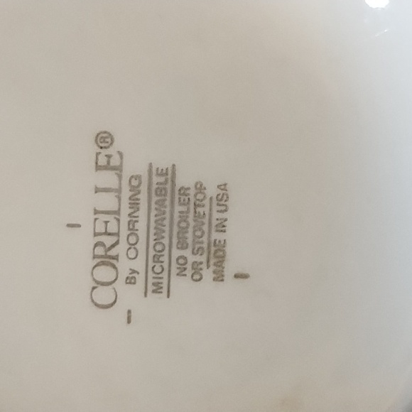 CORELLE INDIGO BLUE LUNCH PLATE & SMALL CORELLE BLUE HEART BOWL - Picture 5 of 6